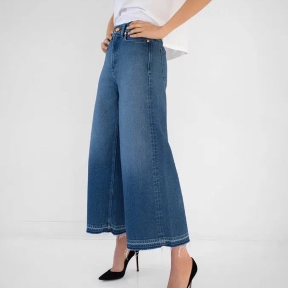AYR - The Must - Size 23 waist